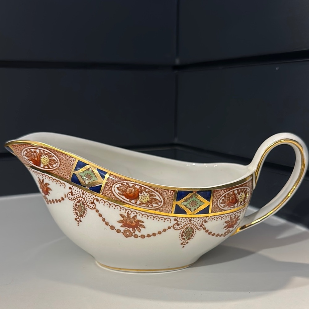 Arklow Irish Bone China - Gravy Boat - Picture 2 of 12